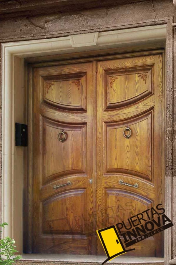 Puerta Exterior Clásica